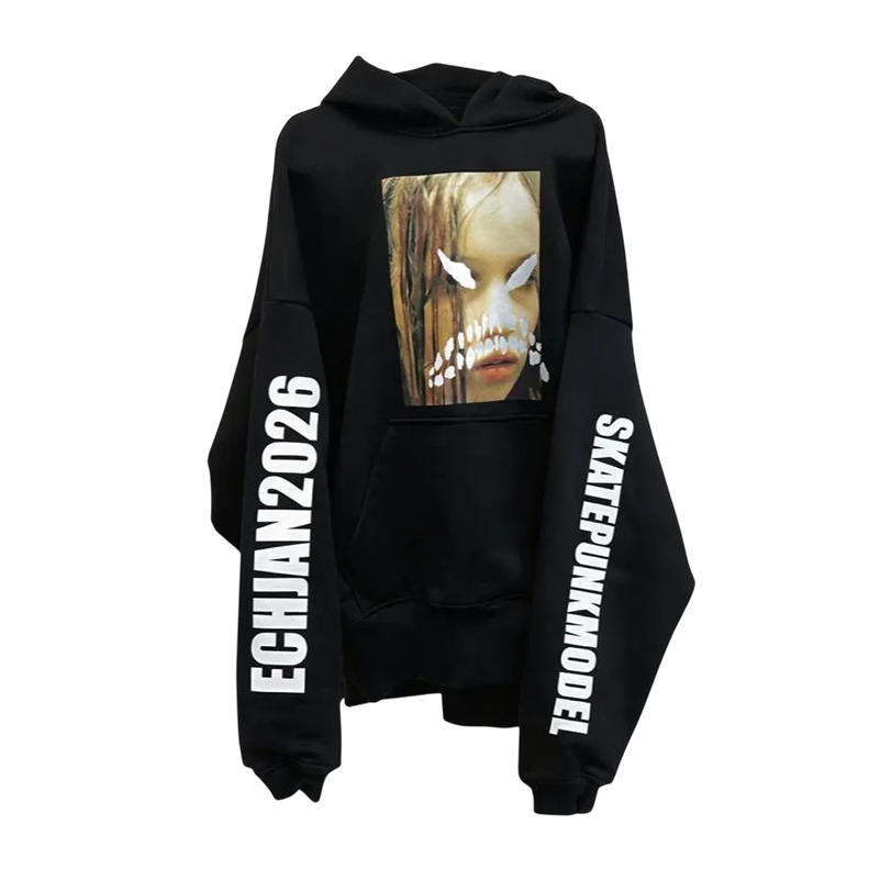 Echjan Christiane M. Hoodie