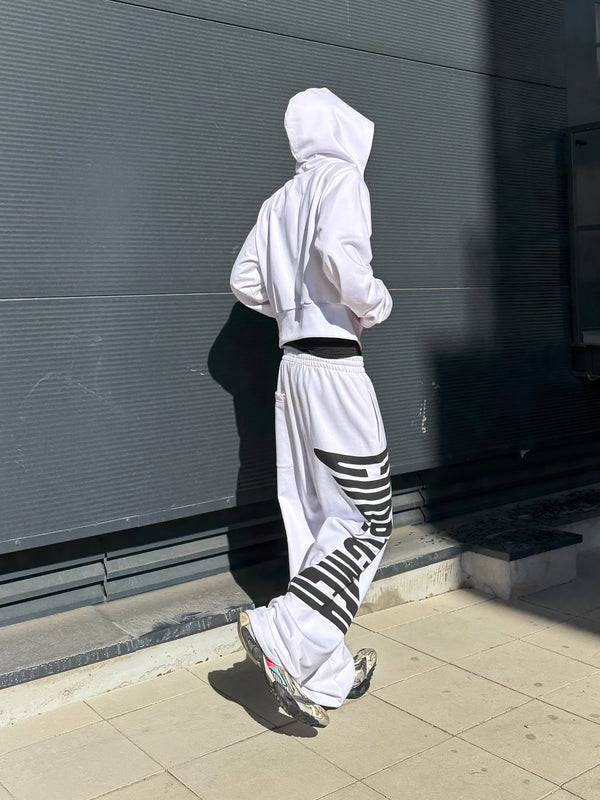 "Sportsman" White Outfit