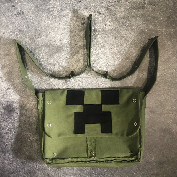 Cr*eper Bag